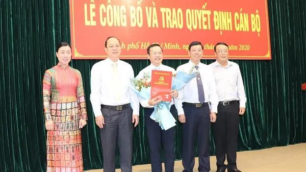 Ông Đinh Khắc Huy giữ chức Phó Bí thư Quận ủy quận Bình Thạnh