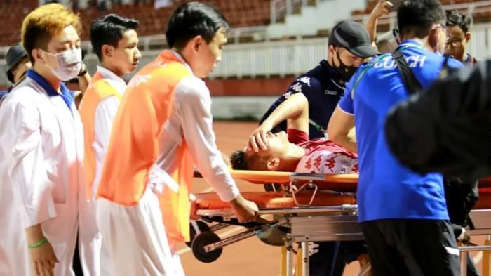 TPHCM gặp hạn: Lâm Ti Phông nghỉ hết mùa