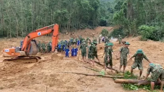 Tăng cường công tác phòng chống thiên tai, khắc phục hậu quả mưa lũ tại các tỉnh miền trung