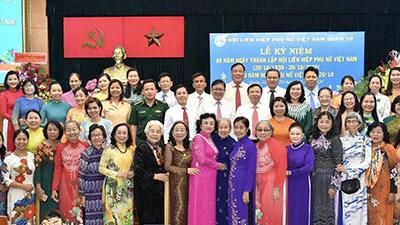 Quận 10 kỷ niệm 90 năm Ngày thành lập Hội Liên hiệp Phụ nữ Việt Nam và 10 năm Ngày Phụ nữ Việt Nam