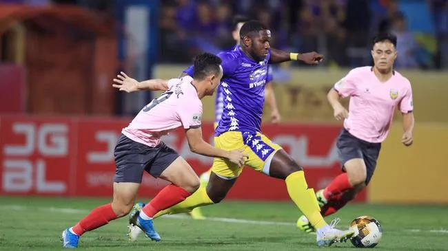 Kết quả V-League 2020: Hà Nội phả hơi nóng lên Viettel