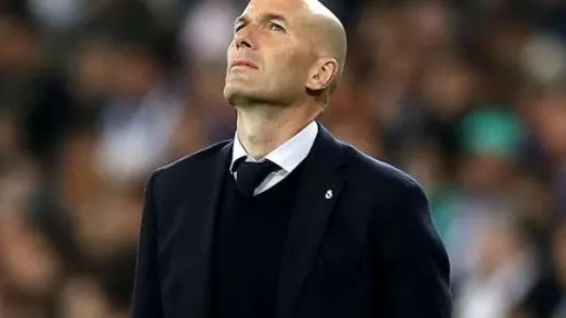 Chiếc ghế của HLV Zidane đang bị lung lay dữ dội