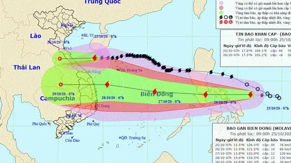 Bão số 8 còn cách đất liền 260km, biển động mạnh, sóng cao 2-4m