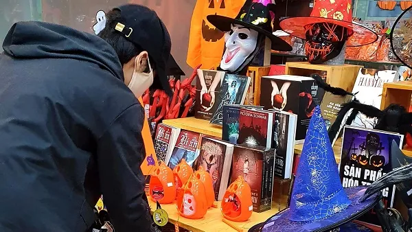 Thị trường Halloween 2020: Nhiều lựa chọn cho khách hàng