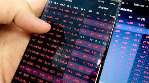 Thị trường chứng khoán 28/10/2020: VN-Index tuột dốc không phanh