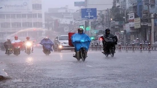 Dự báo thời tiết 10 ngày tới (01 - 10/11): Bắc Bộ chuyển lạnh, Trung Bộ tiếp tục mưa lớn