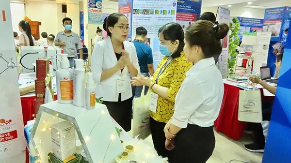 Tìm kiếm đối tác qua hội chợ Công nghệ sinh học