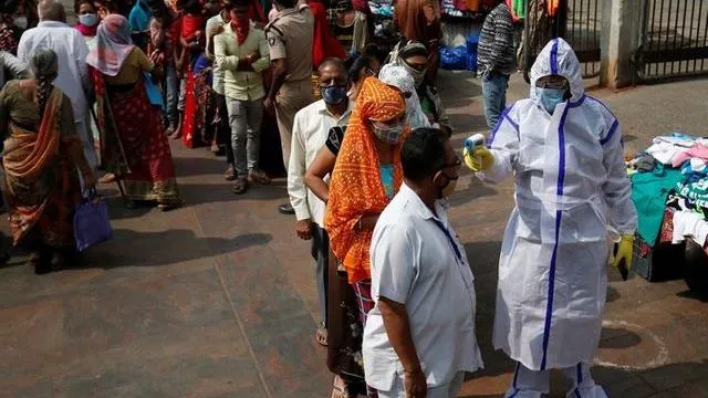Ấn Độ: Số người chết vì Covid-19 tăng kỷ lục, bệnh viện quá tải