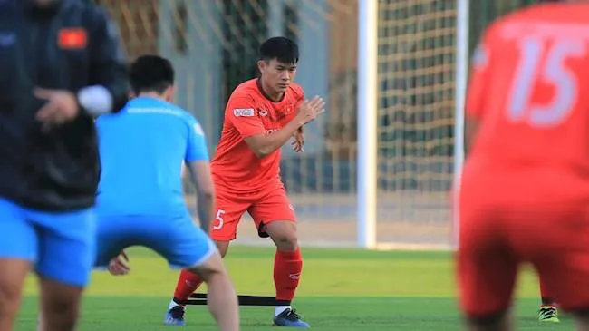 Sao trẻ U22 Việt Nam muốn được như Đoàn Văn Hậu