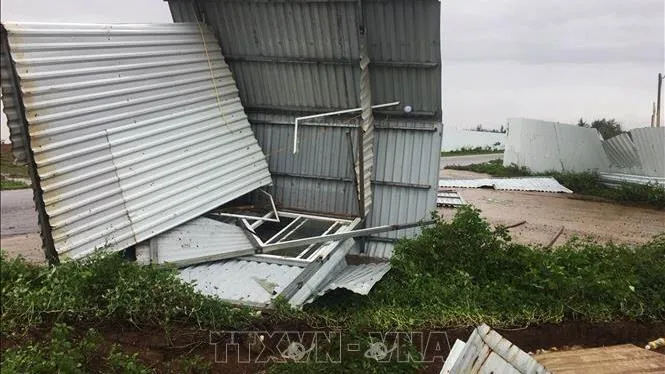 Các địa phương khắc phục hậu quả do bão số 13 gây ra