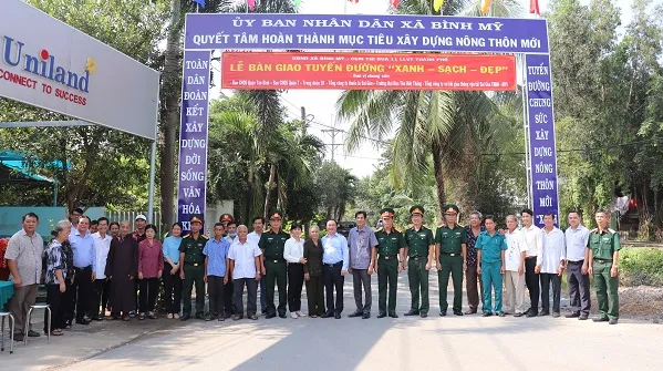 Củ Chi: Bàn giao Công trình Tuyến đường “Xanh – Sạch – Đẹp”