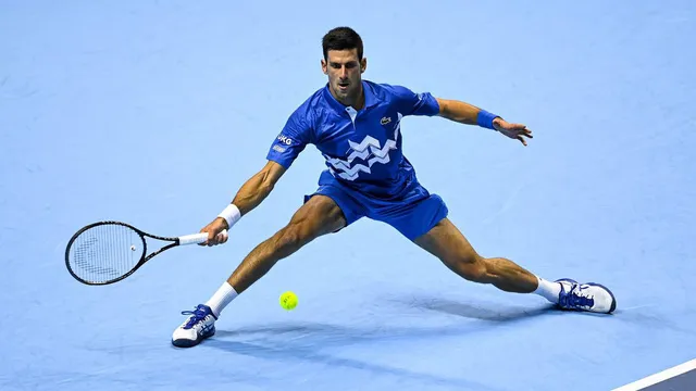 ATP Finals 2020: Novak Djokovic vào bán kết - Daniil Medvedev toàn thắng tại vòng bảng
