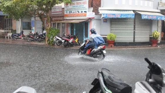 Dự báo thời tiết ngày mai 25/11: Vùng biển từ Bình Thuận đến Cà Mau có mưa rào và dông