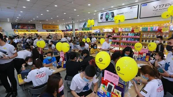 Soán ngôi iPhone 11, iPhone 12 xác lập kỉ lục đặt hàng mới