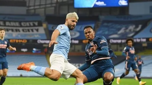 Pep Guardiola lên tiếng về chấn thương của Sergio Aguero