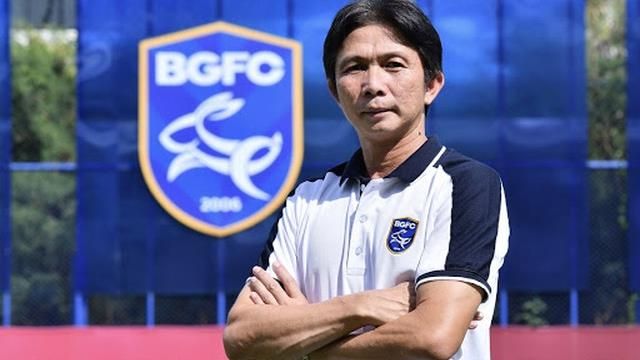 HLV Thái Lan chê đẳng cấp giải V-League