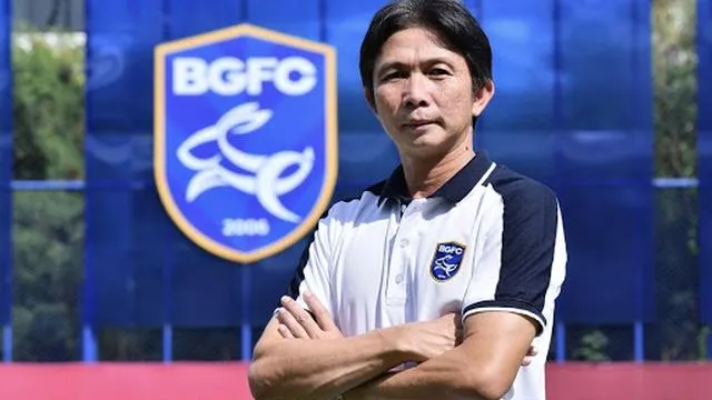 HLV Thái Lan chê đẳng cấp giải V-League