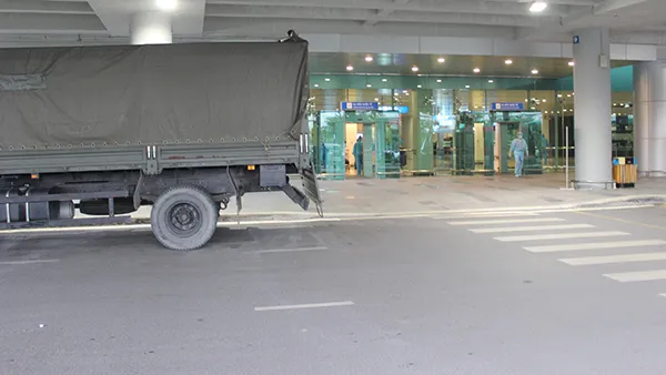 Đưa hơn 240 công dân Việt Nam từ Singapore về nước tránh dịch