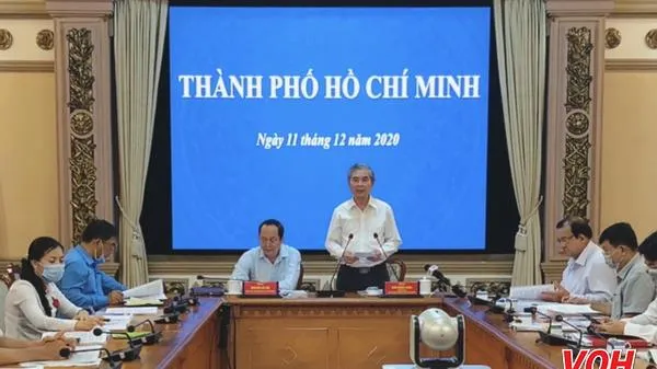 Thủ tướng Nguyễn Xuân Phúc: Phát triển kinh tế gắn với giảm nghèo bền vững và bảo đảm an sinh xã hội
