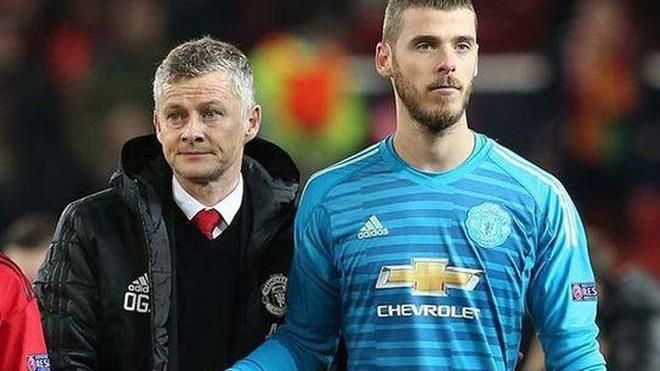 HLV Solskjaer lên tiếng về hàng thủ MU