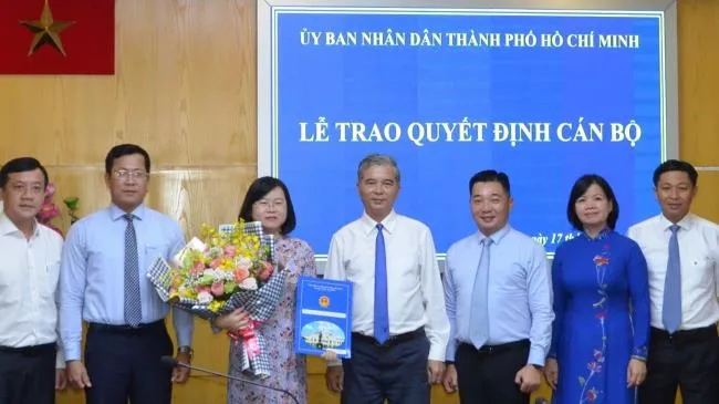 Bà Võ Thị Chính giữ chức vụ Phó Chủ tịch UBND Quận 12