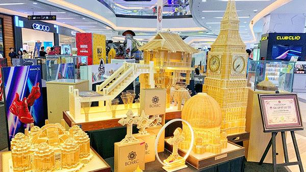 Hoa tre Việt Nam được chọn làm biểu tượng của Kỷ lục gia
