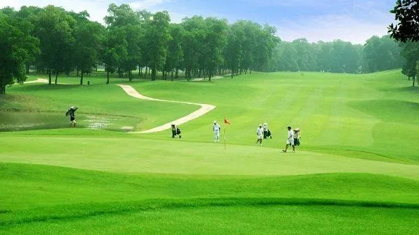 Đánh giá tác động việc triển khai đầu tư dự án sân golf Đak Đoa