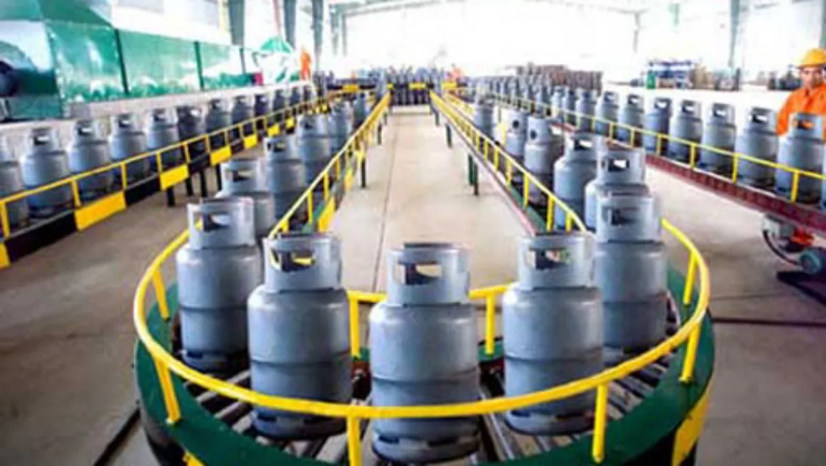 Giá gas: Tiếp tục giảm do nhu cầu tiêu thụ thấp