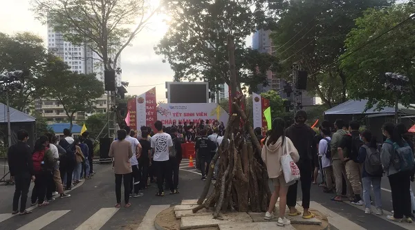 Tết sinh viên chào năm mới 2021