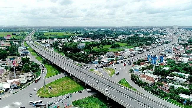 Nghiên cứu đầu tư tuyến Cao tốc TPHCM - Thủ Dầu Một - Chơn Thành