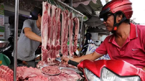 Giá heo hơi hôm nay 1/1/2021: Tăng nhẹ đầu năm mới