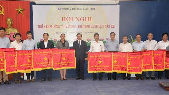 Nhiều giải pháp nhằm phục hồi ngành du lịch Việt Nam