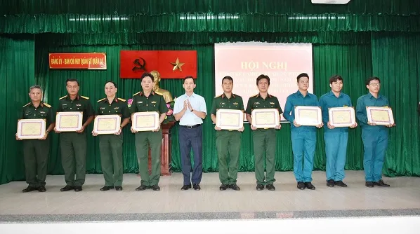 Quận 10: Triển khai phương hướng nhiệm vụ quốc phòng quân sự năm 2021