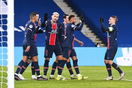 Kết quả bóng đá: Dortmund thua thảm Mgladbach - PSG xây chắc ngôi đầu