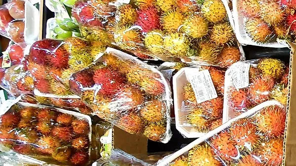 Giá cả thị trường hôm nay 27/1/2021: Chôm chôm trái vụ 65.000 đồng/kg