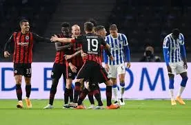 Eintracht Frankfurt 3-1 Hertha Berlin (Bundesliga 2020/21 - Vòng 19)