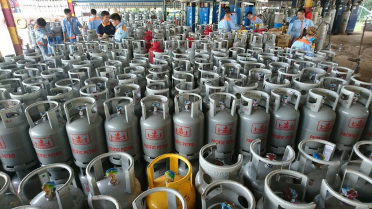 Giá gas hôm nay 1/2/2021: Tăng 18.000 đồng/bình 12 kg