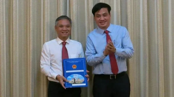 Ông Lâm Hoài Anh giữ chức vụ Tổng Giám đốc Công ty TNHH MTV Phát triển Công nghiệp Tân Thuận