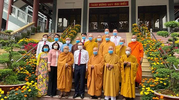 Bí thư Thành ủy Nguyễn Văn Nên thăm, chúc Tết chức sắc, tôn giáo nhân dịp Tết Tân Sửu 2021