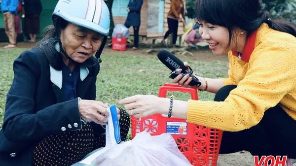 Vì đó là đồng bào mình!