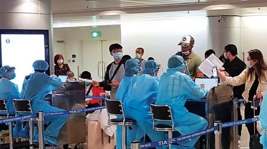 Người từ các tỉnh vùng dịch đến TPHCM, phải khai báo y tế trong vòng 14 ngày