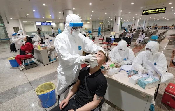 Phong tỏa, lấy mẫu xét nghiệm hơn 1.600 công nhân tại công ty ở thị xã Kinh Môn, Hải Dương