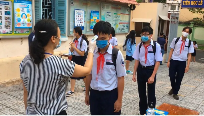 Nhiều địa phương cho học sinh đi học từ 22/2