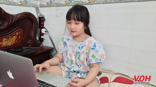 Học sinh TPHCM quay lại trường học từ ngày 1/3 là phù hợp