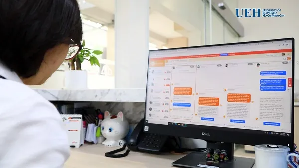Trường đại học ứng dụng công nghệ hỗ trợ người học