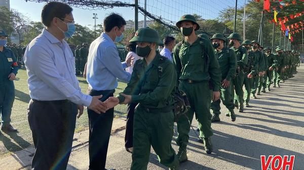TPHCM: Hơn 4.600 thanh niên lên đường nhập ngũ