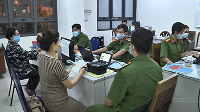 TPHCM cấp căn cước công dân gắn chip điện tử kể cả Chủ nhật, buổi tối