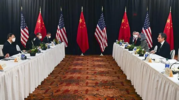 Chứng khoán Trung Quốc giảm mạnh sau cuộc gặp Mỹ-Trung tại Alaska