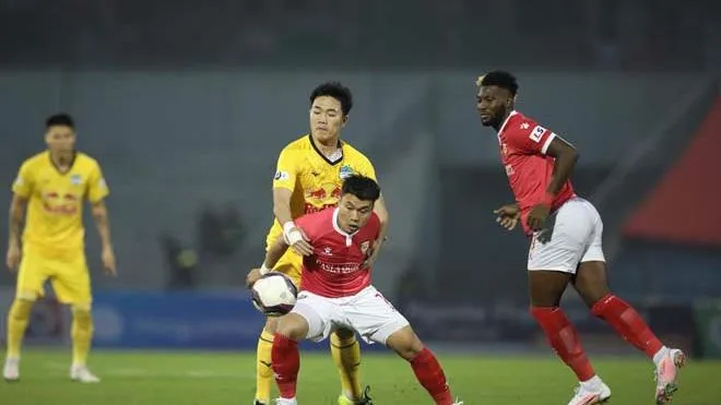 Bình Dương thua trên sân nhà trước Hải Phòng - Hà Tĩnh ngắt mạch thắng HAGL