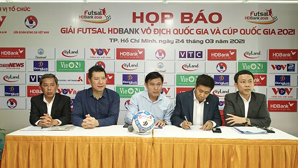 Khởi động mùa bóng futsal Vô địch Quốc gia và Cúp Quốc gia 2021